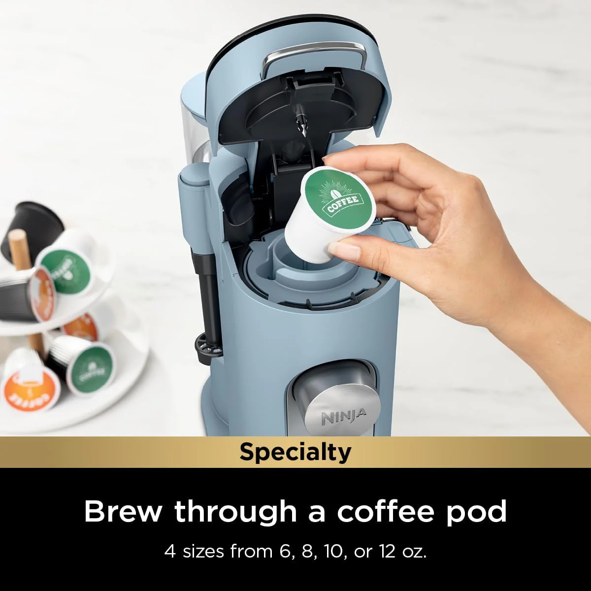 Ninja 2025 Kapsel- und Kaffeepad-Kaffeemaschine für Einzelportionen. Kompatibel mit K-Cup®-Kapseln. Brüht gemahlenen Kaffee oder Pads. Kompaktes Design. 1,6-Liter-Wassertank. Geeignet für Reisebecher von 177 ml bis 710 ml. Kaltbrühfunktion. Farbe: St