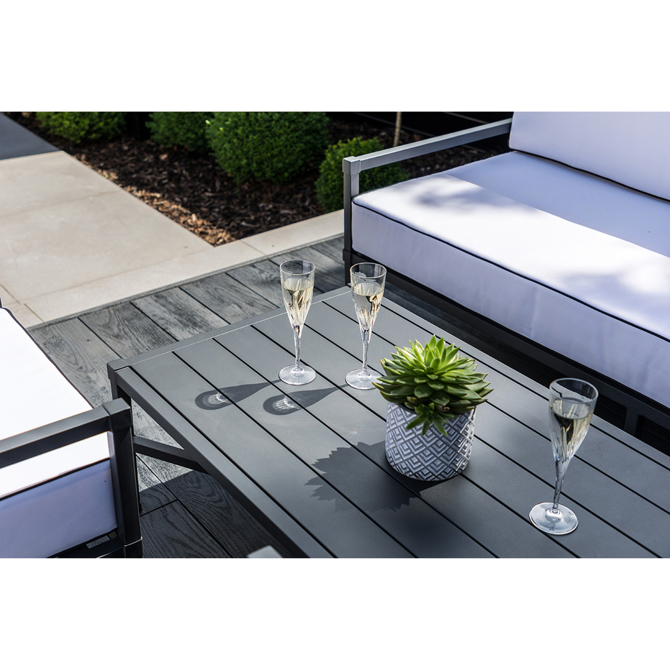 2123-Don’t miss this once in a lifetime sale