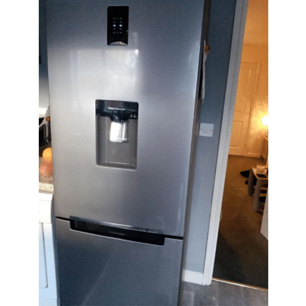 RB31FDRNDSA – freestanding – 308 litres – A+ – metallic fridge-freezer – fridge-freezers (freestanding, graphite, metallic, up-right, LED, glass, 308 litres) [Energy Class A+]