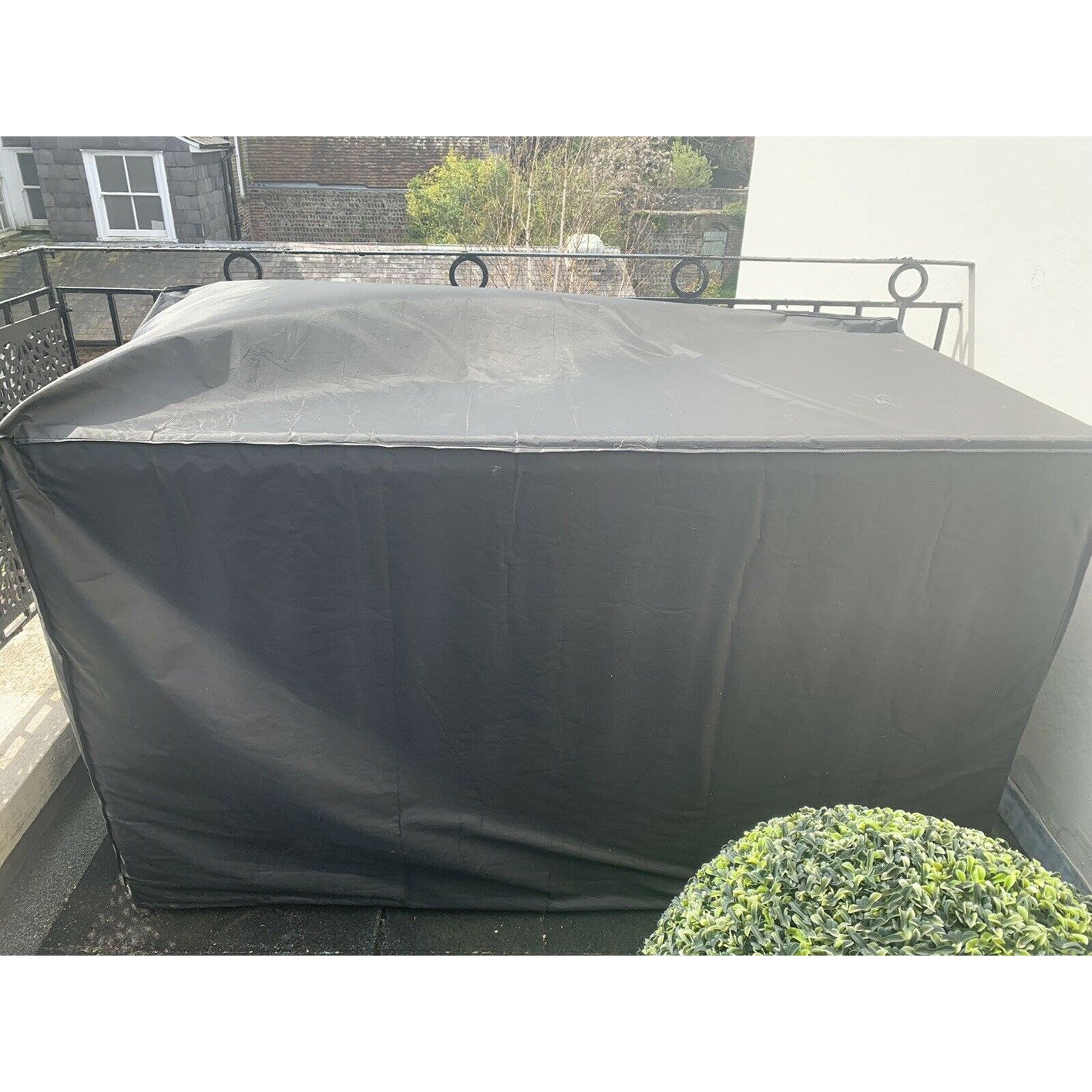 Maze Rattan London Outdoor Corner Sofa Set & Cushion Box, Grey