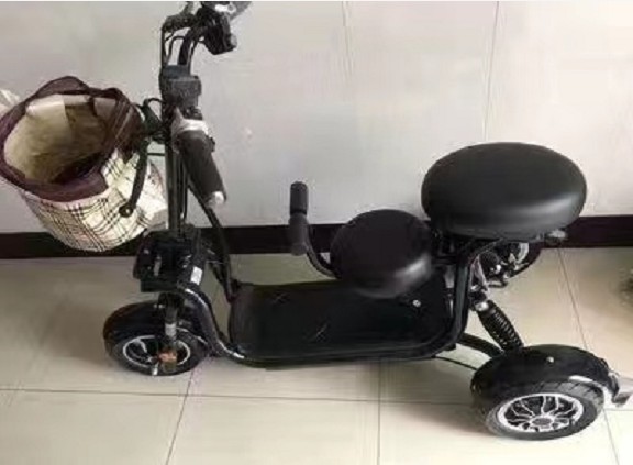 Suitable for home travel light 3-wheel electric scooter for
