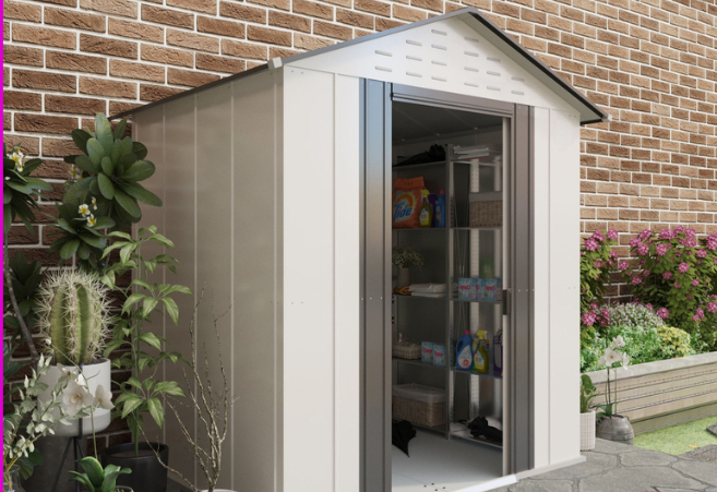 2852-Come in and join the biggest sale of the year