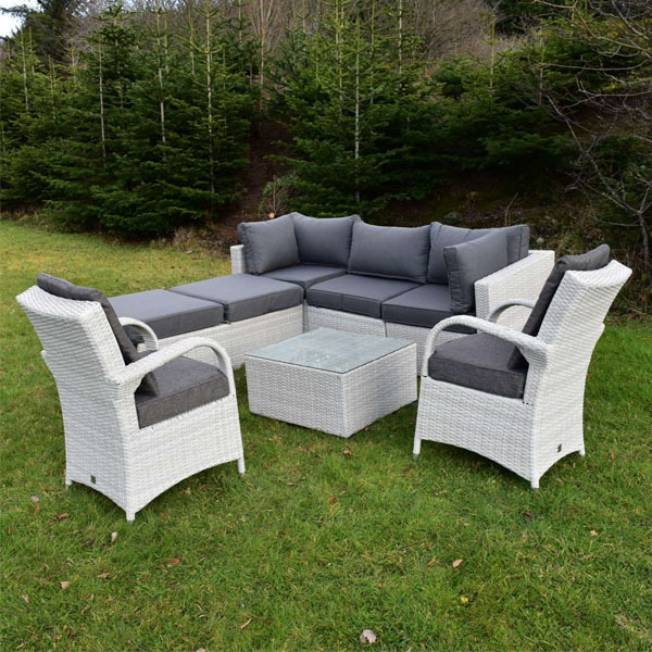 2871-Come in and join the biggest sale of the year