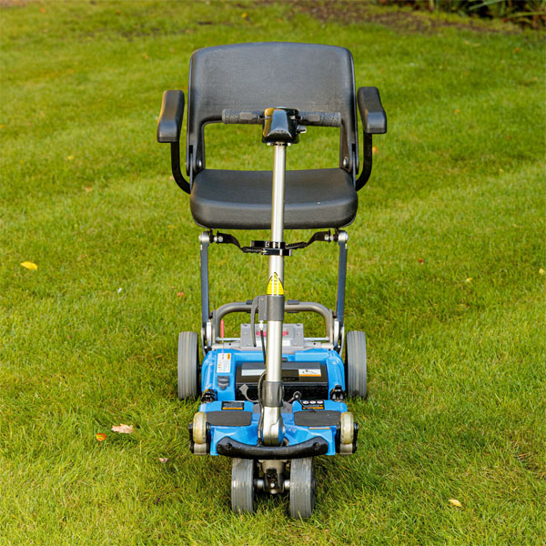 LUGGIE BLUE Folding Travel Mobility Boot Scooter FULLY SERVICED