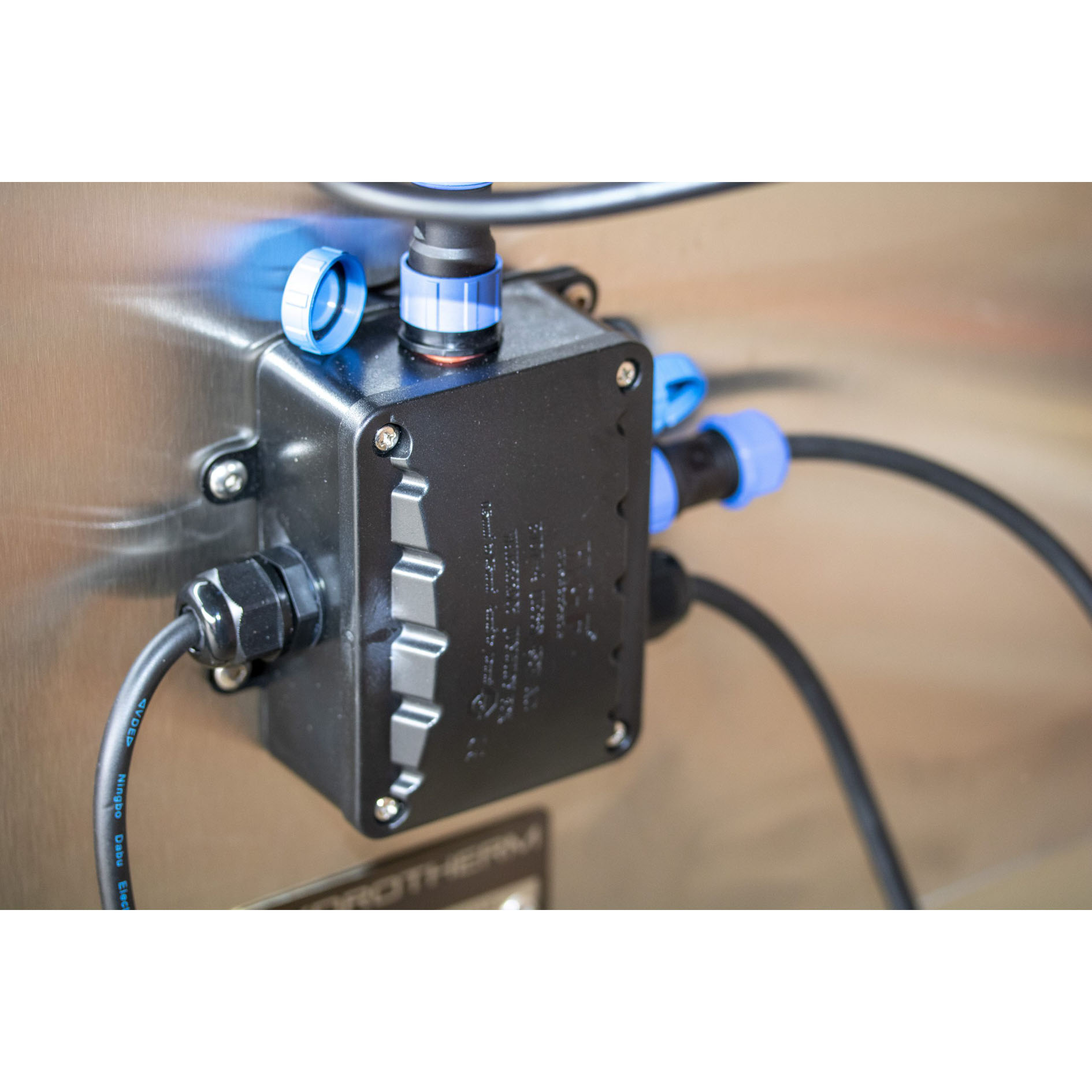 MiniMAX 500 Bench Top Vapour Blasting Machine