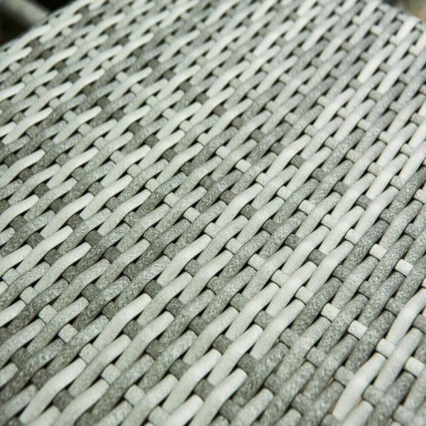 2839-Come in and join the biggest sale of the year