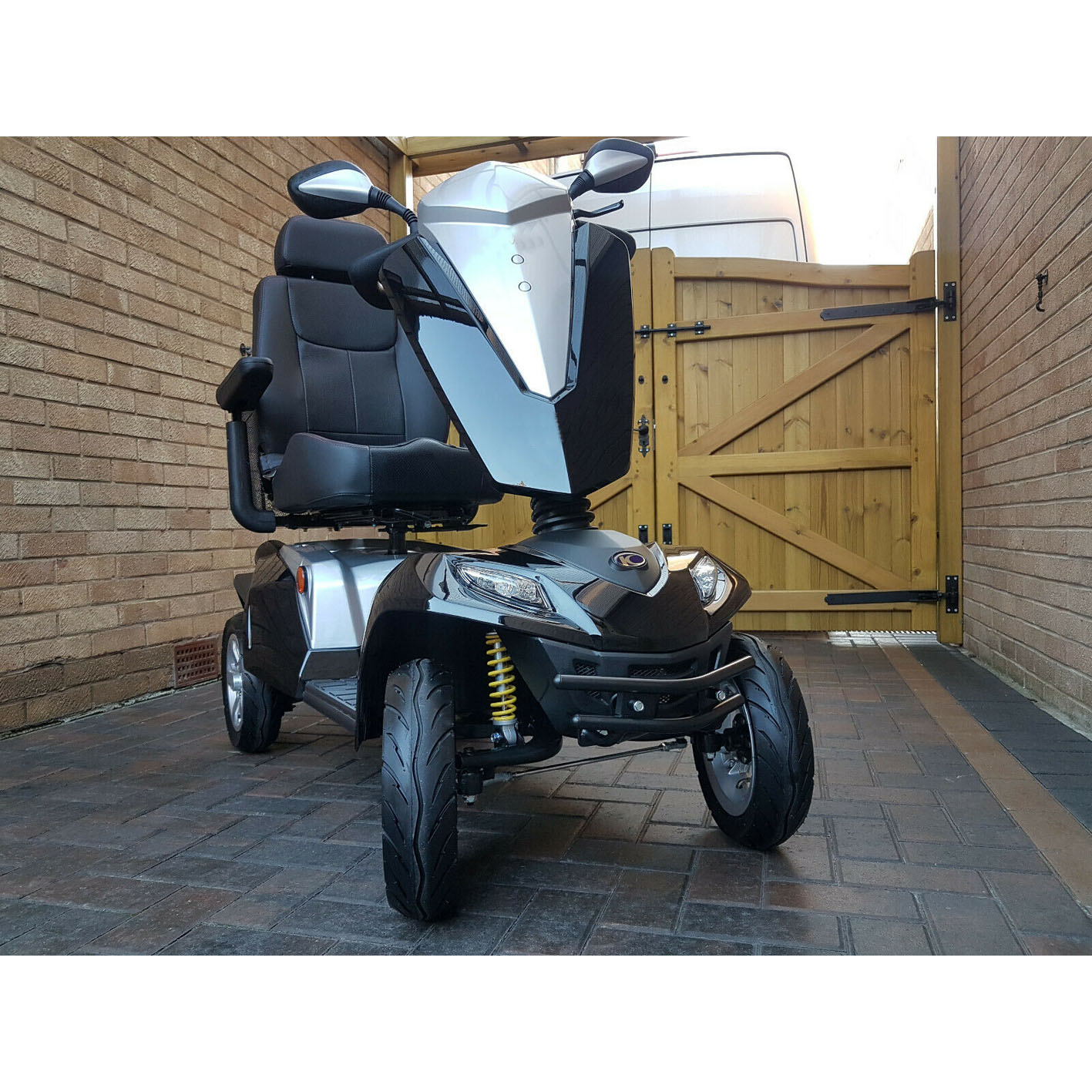 BRAND NEW MOBILITY SCOOTER KYMCO MAXER.ALL TERRAIN MOBILITY SCOOTER
