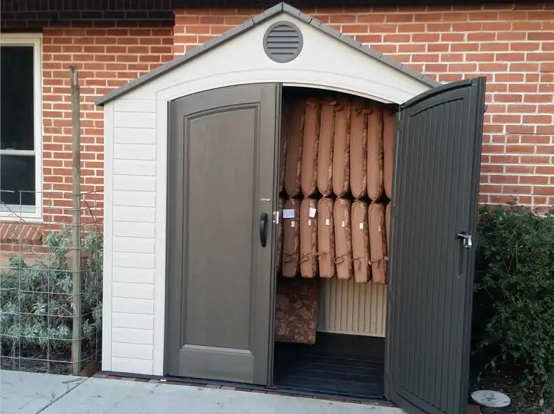 LIFETIME 8 FT. X 5 FT. OUTDOOR STORAGE SHED