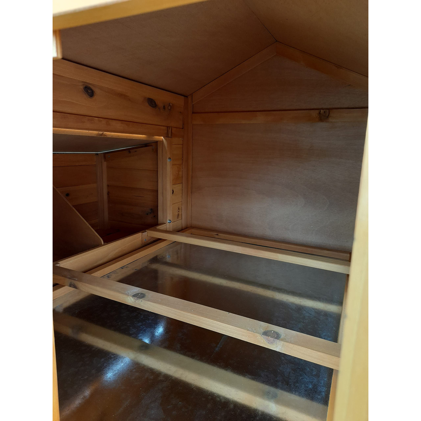 Cocoon CC3190 CHICKEN COOP HEN HOUSE – WIDER THAN THE CC2190 - BEAUTIFUL NEW MODEL WITH INTEGRATED RUN & CLEANING TRAY