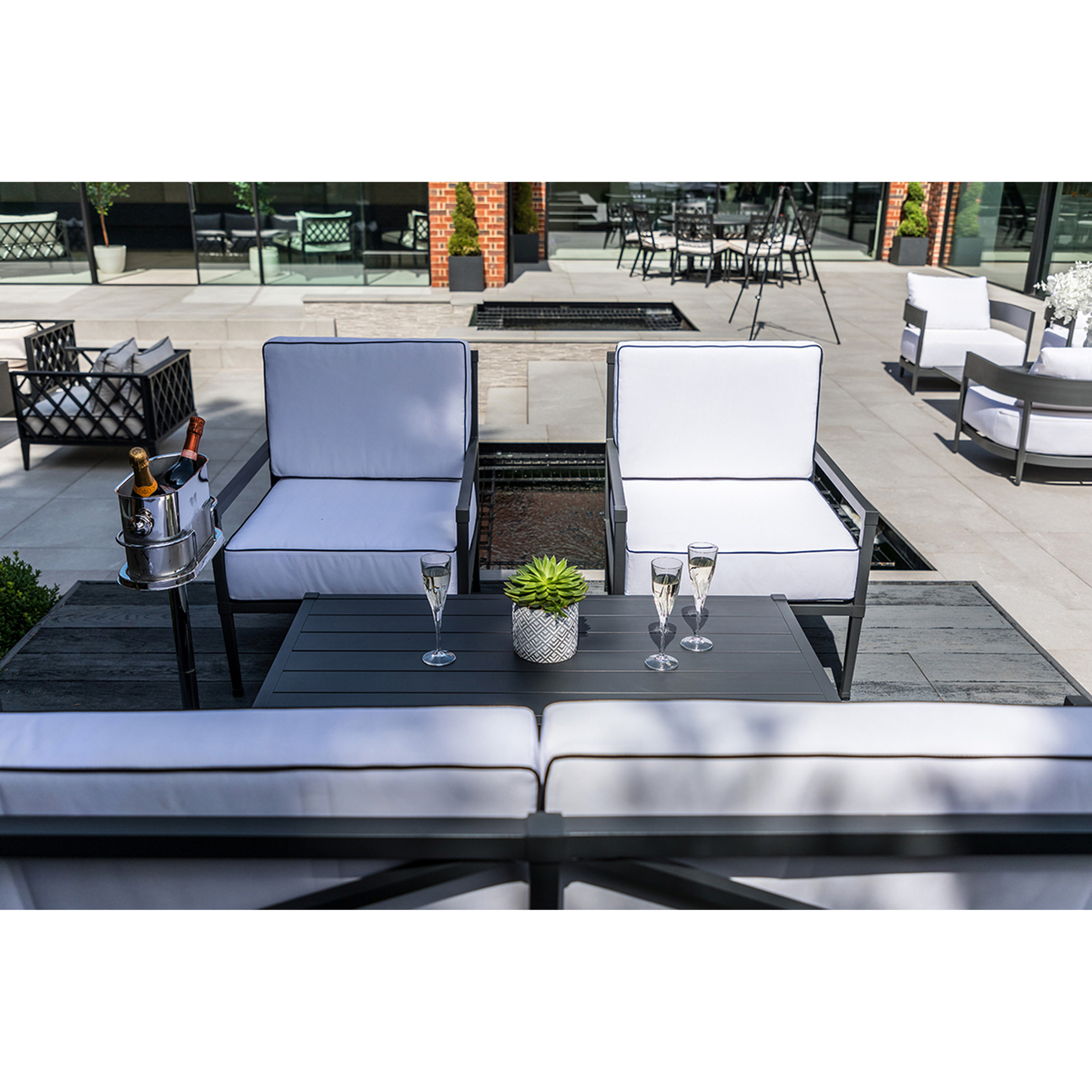 2123-Don’t miss this once in a lifetime sale