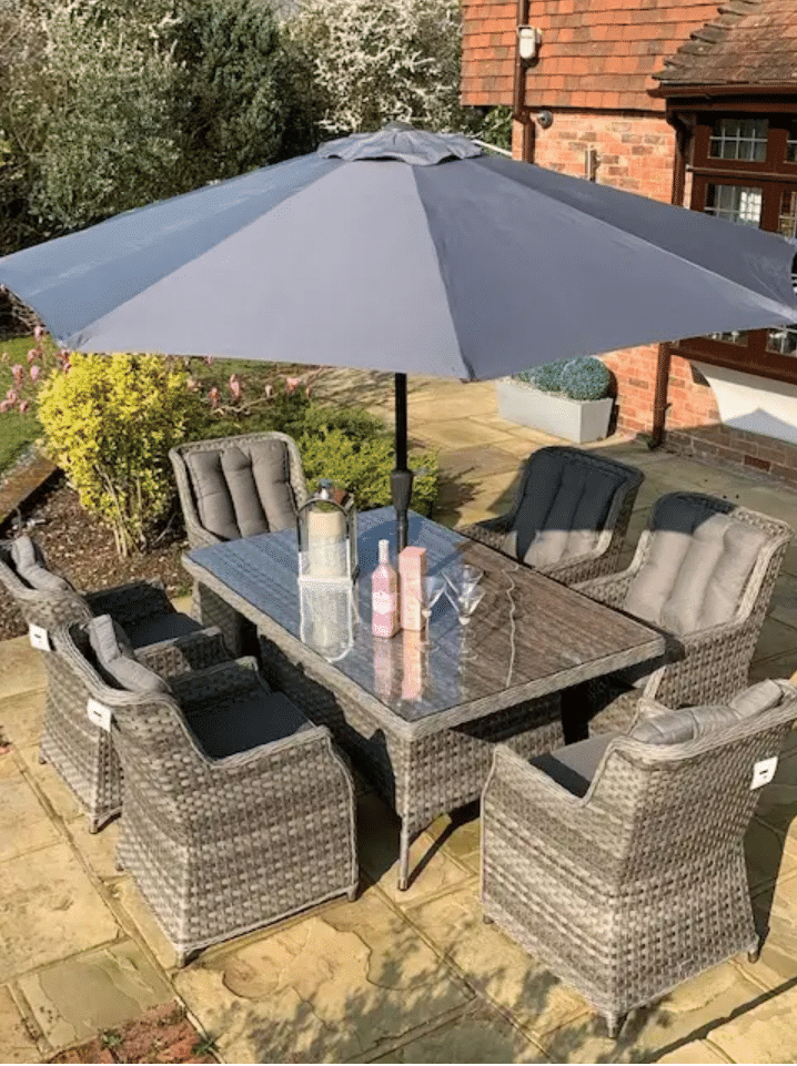 2695-Exclusive sale on these special items