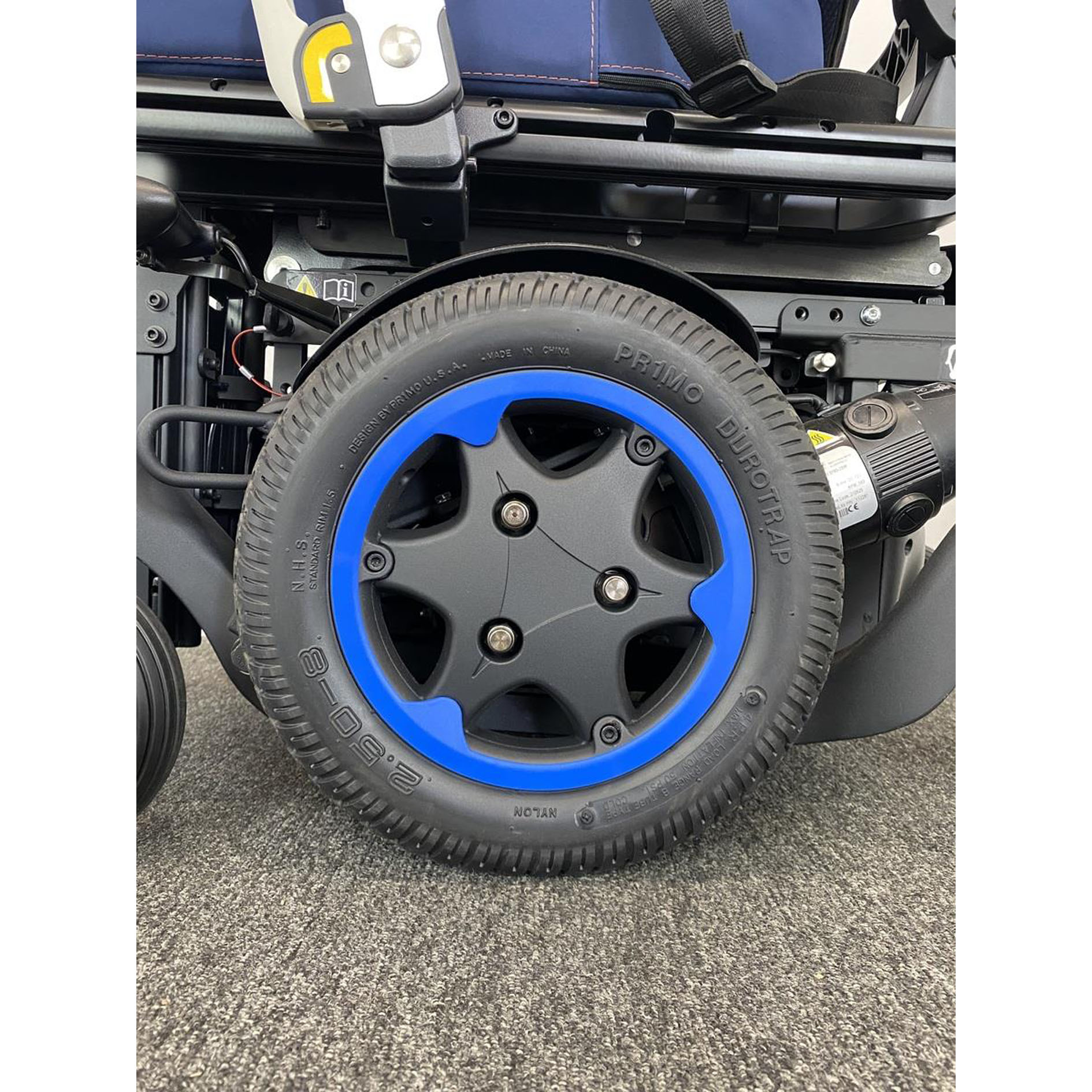 Quickie Q500 M with Powered Lift & Tilt (2022)