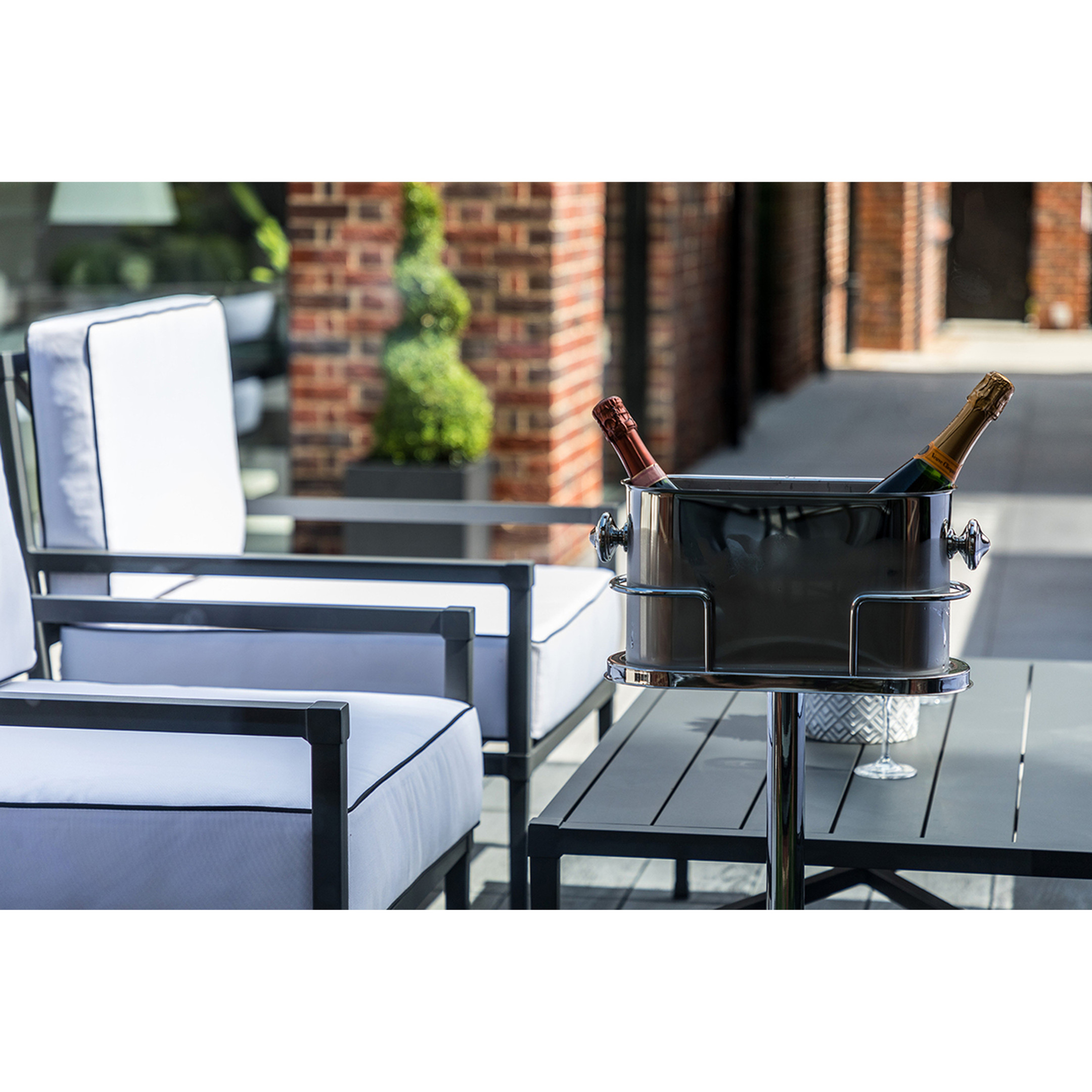 2123-Don’t miss this once in a lifetime sale