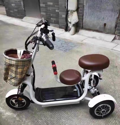Suitable for home travel light 3-wheel electric scooter for