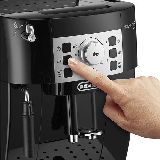 De’Longhi Magnifica S, Automatic Bean to Cup Coffee Machine, Espresso and Cappuccino Maker, ECAM22.110.B