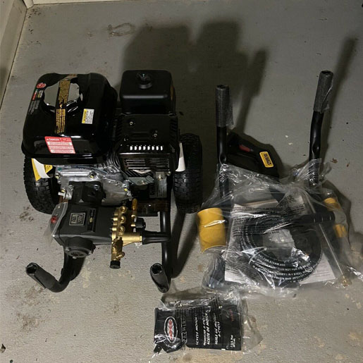 DEWALT DXPW3625 3600 PSI 2.5 GPM HONDA GX200 Cold Water Professional Gas Pressure Washer