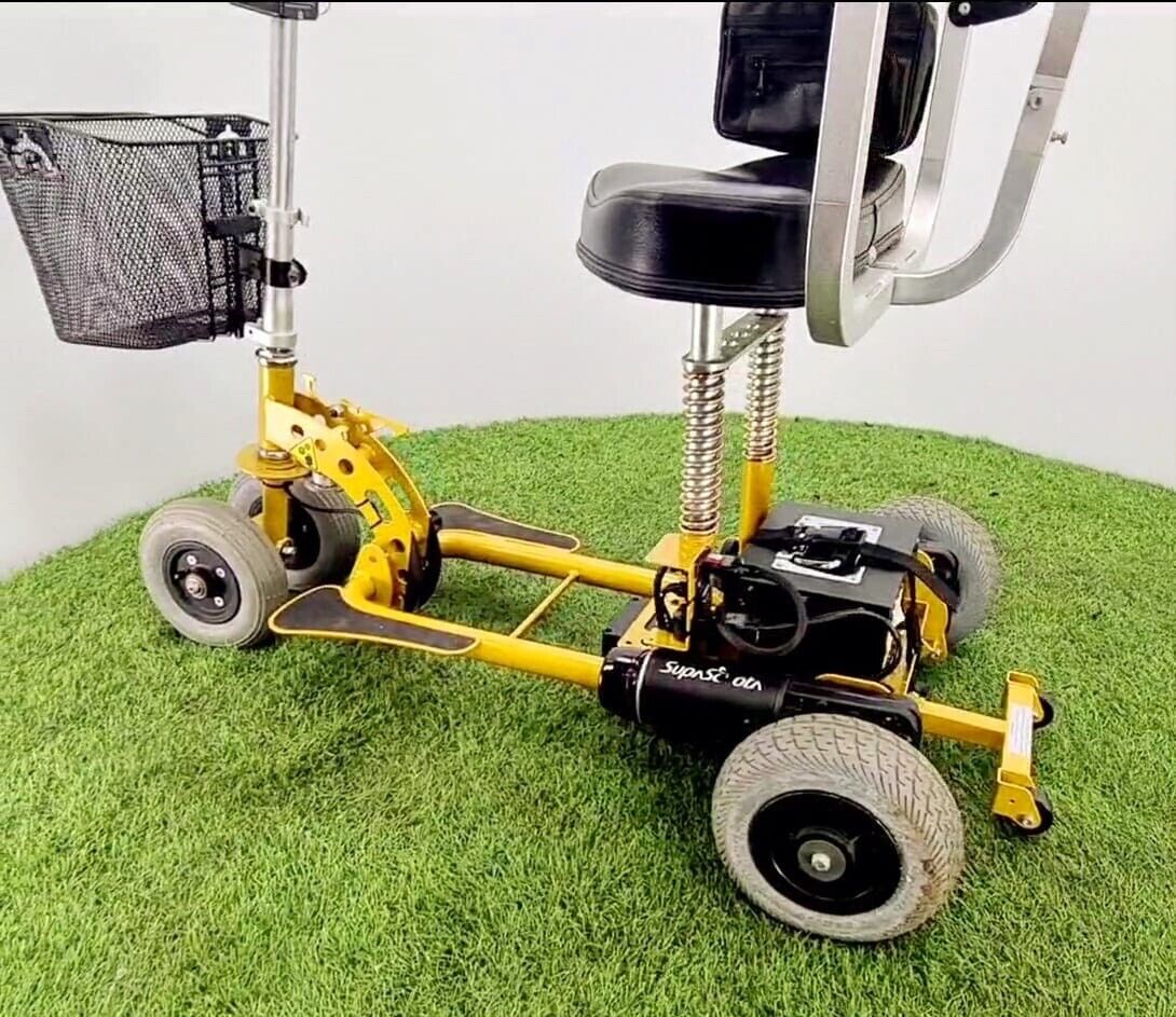 SUPASCOOTA HEAVY DUTY MOBILITY SCOOTER -FREE P&P