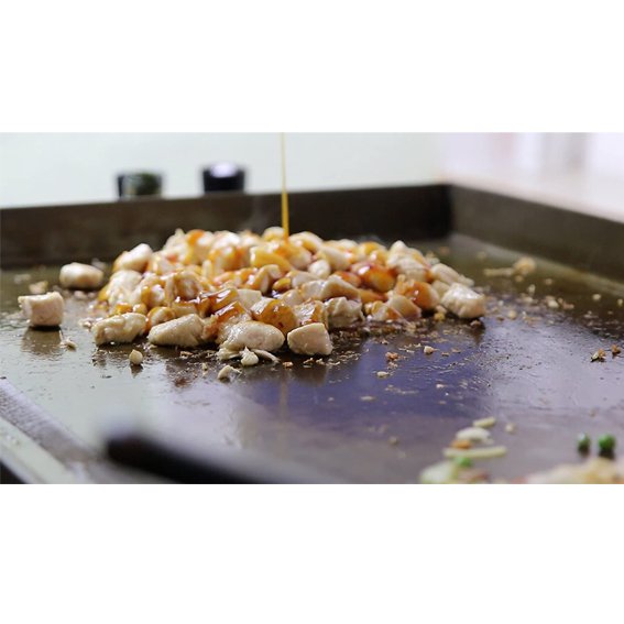 Blackstone 1554 Cooking 4 Burner Flat Top Gas Grill Propane Fuelled Restaurant Grade Professional 36” Outdoor Griddle Station with Side Shelf, 36 Inch, Black