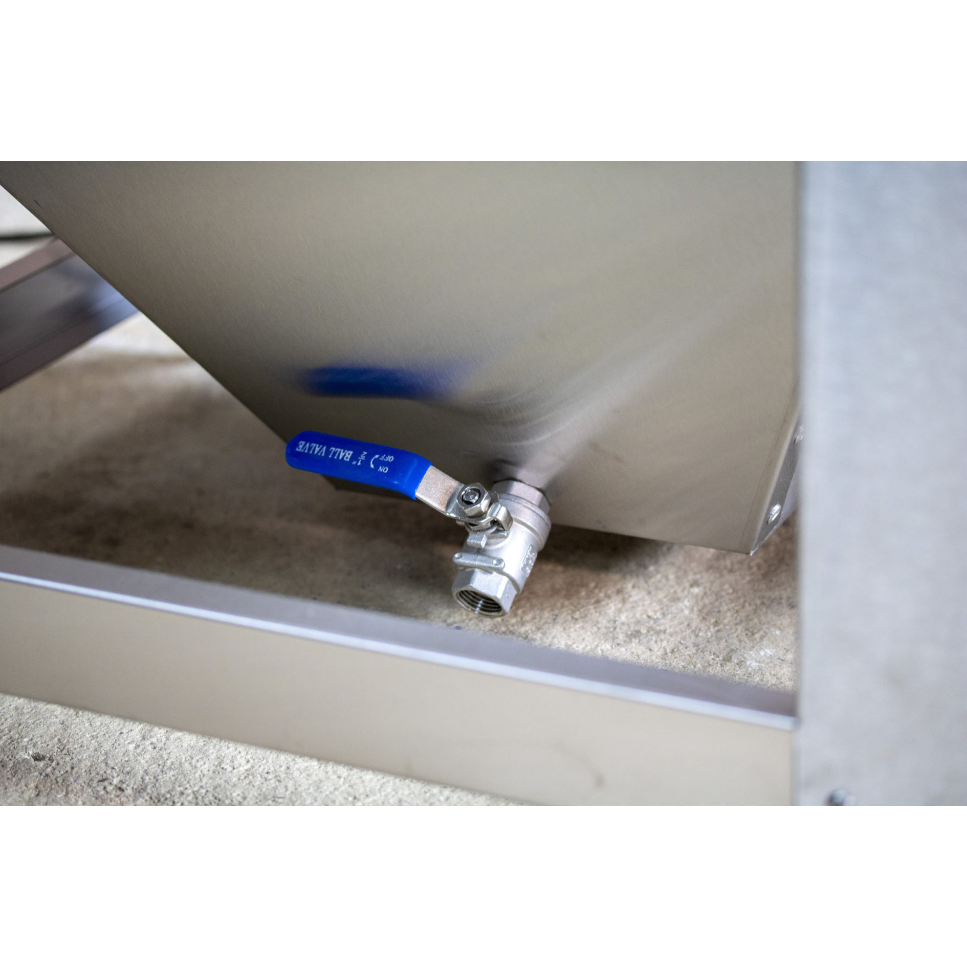 MiniMAX 500 Bench Top Vapour Blasting Machine