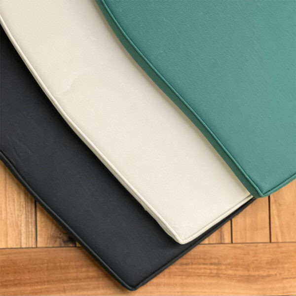 Teak garden table - Extendable rectangular table - 6 stackable chairs including cushions and parasol!