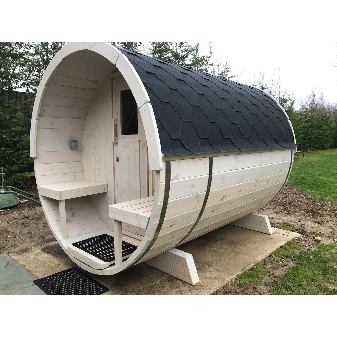 843-Big Buys. Bigger Savings