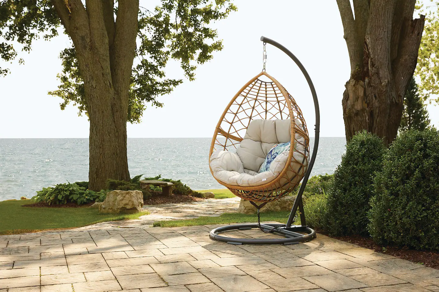 CANVAS Sydney - Individual garden egg swing with stand