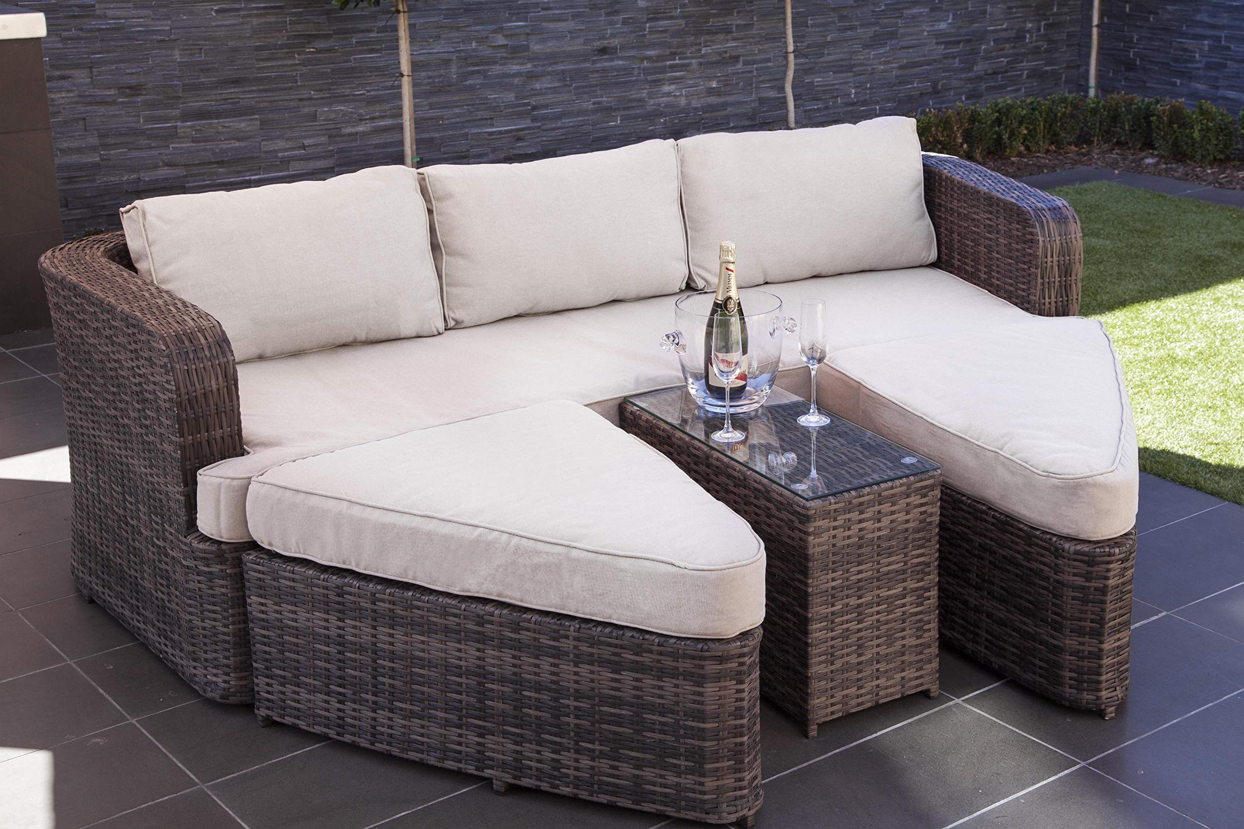 Direct Wicker Marrakesh Outdoor 4 Pieces Brown Wicker Daybed Set with Beige Cushions