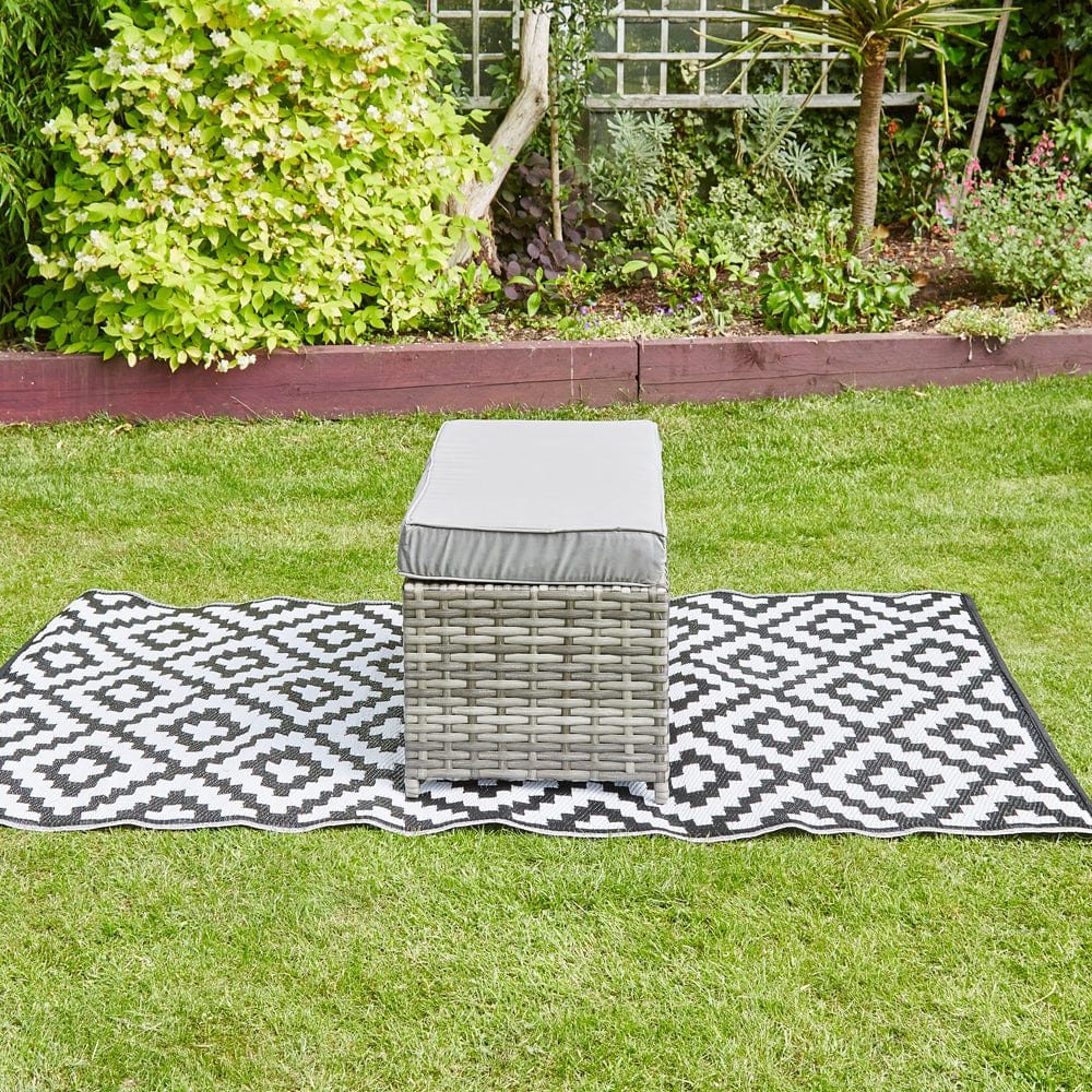BARCELONA 9 SEATER RATTAN GARDEN DINING SET WITH RISING TABLE IN GREY