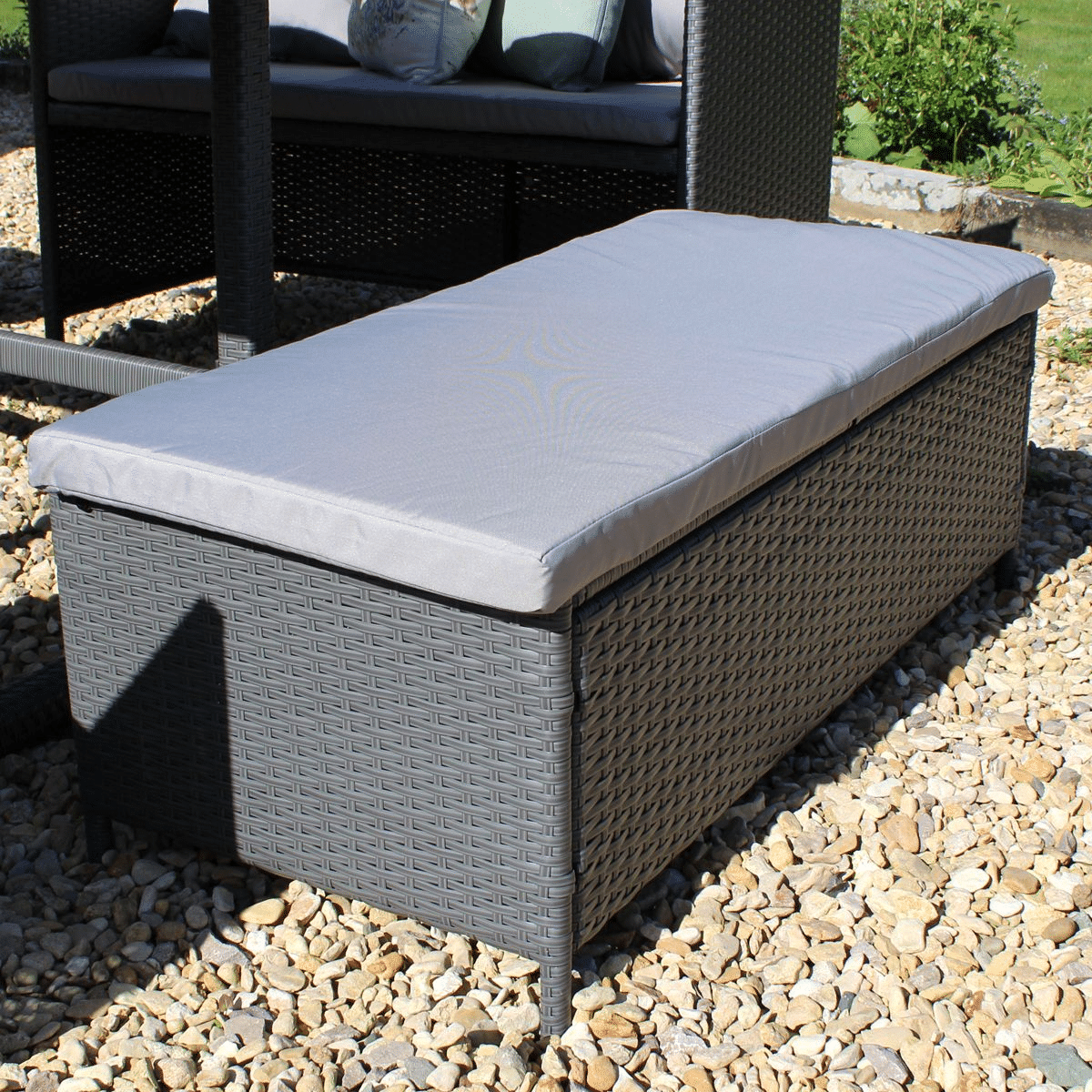 2879-Clear out our shelves with these insanely low prices