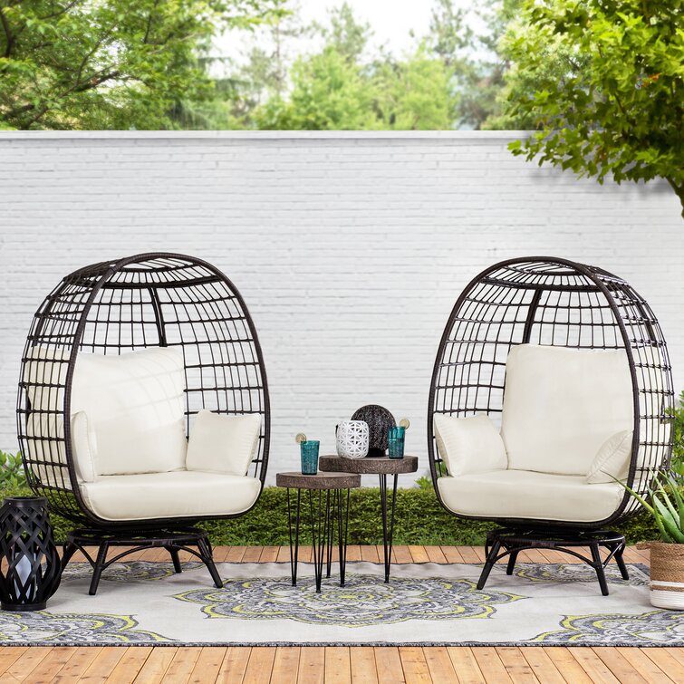 Swivel Patio Chair with Cushions
