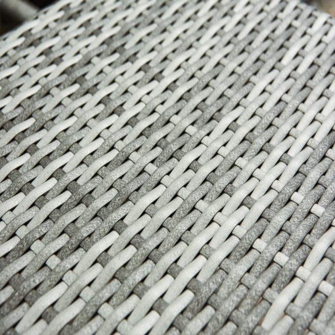 041-Special prices await you