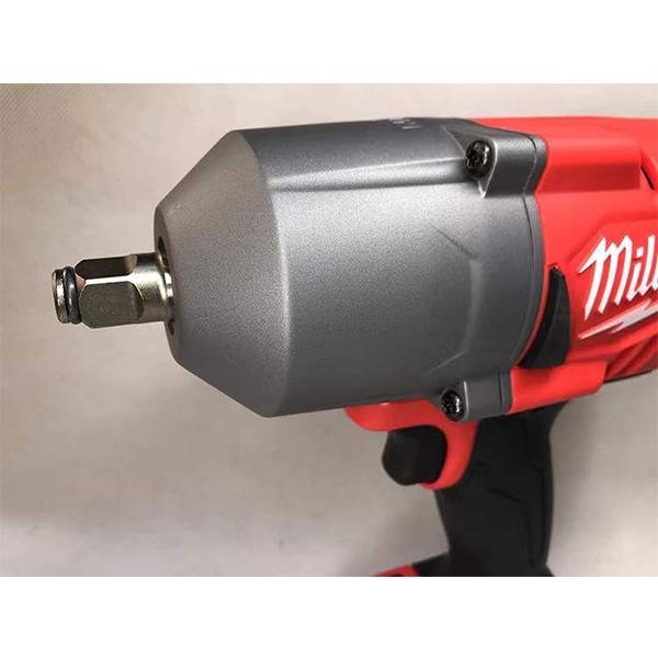 2 PC M18 FUEL car kit – 12 impact wrenches and 38 impact wrenches