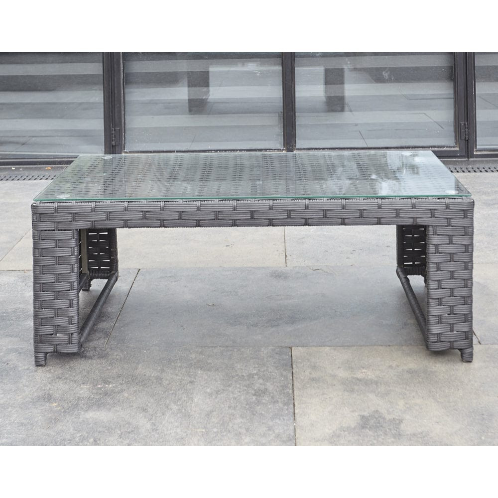 2843-Come in and join the biggest sale of the year