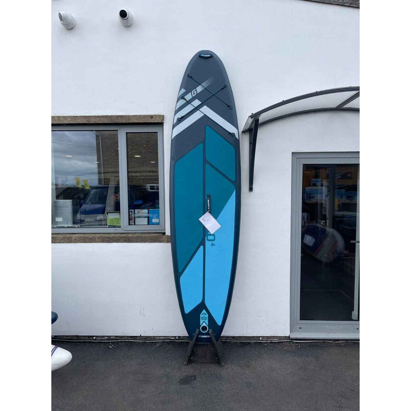 Gladiator Pro 10.4，10.8 Inflatable Paddle Board Package - 2022 EX-DISPLAY