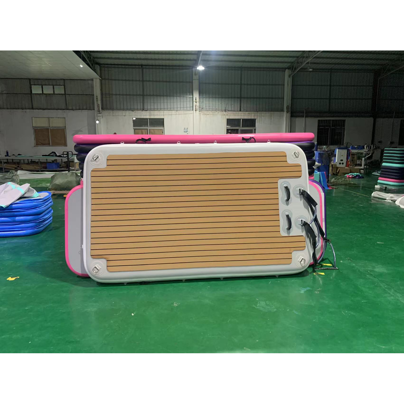 2847-Come in and join the biggest sale of the year