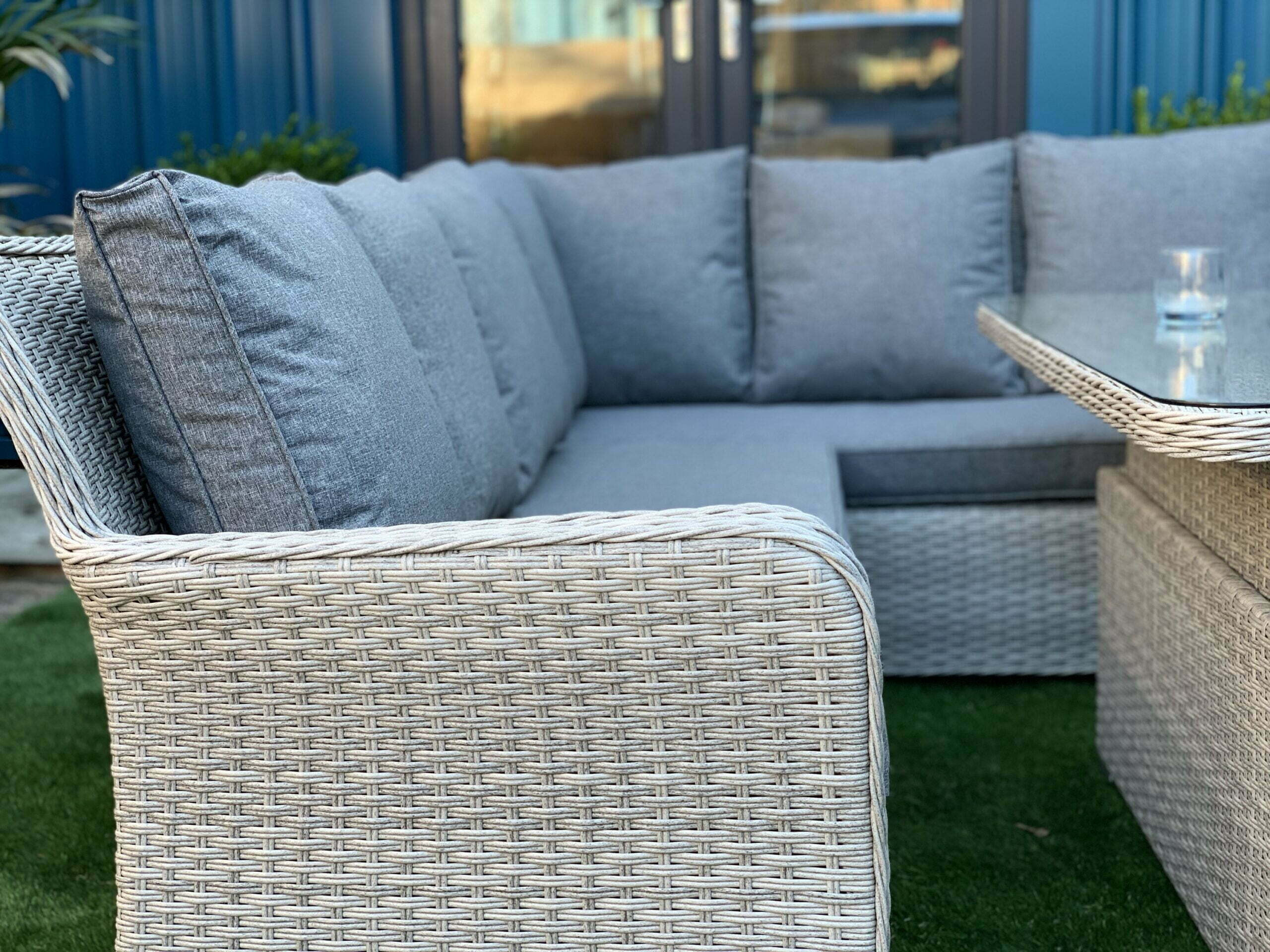 2697-Exclusive sale on these special items