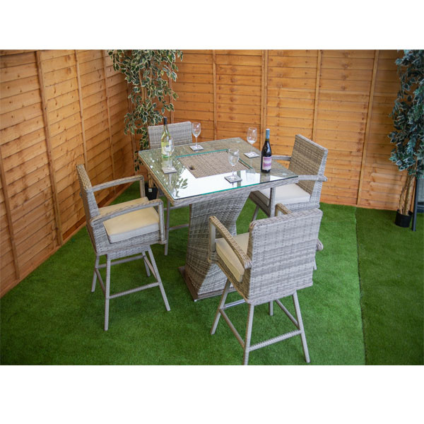 Serena 4-seater square bar with ice bucket