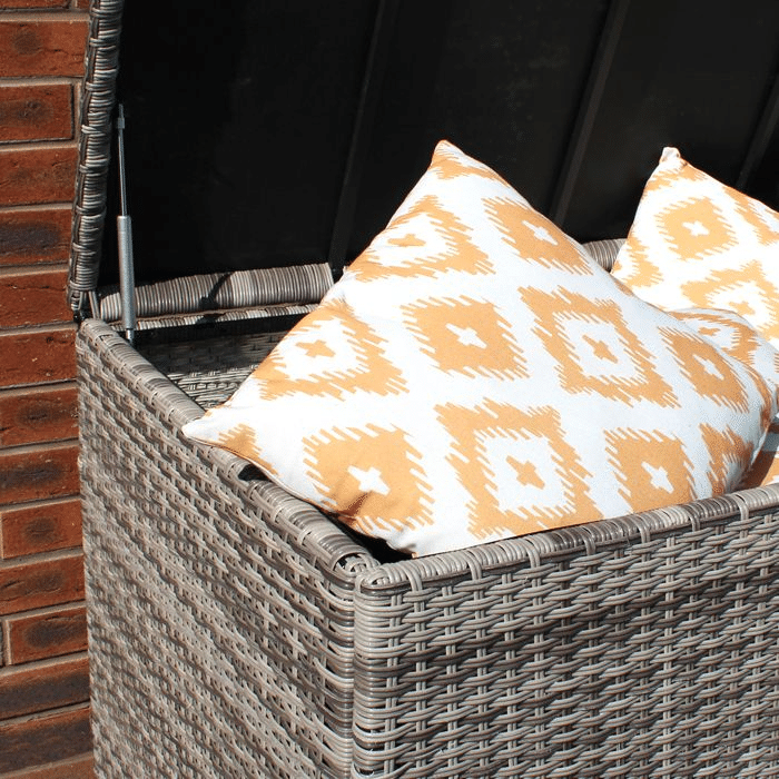 2878-Clear out our shelves with these insanely low prices