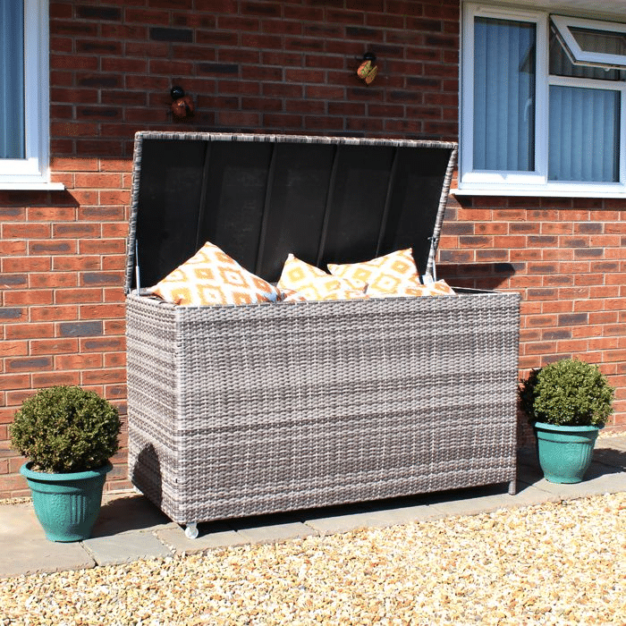 2878-Clear out our shelves with these insanely low prices