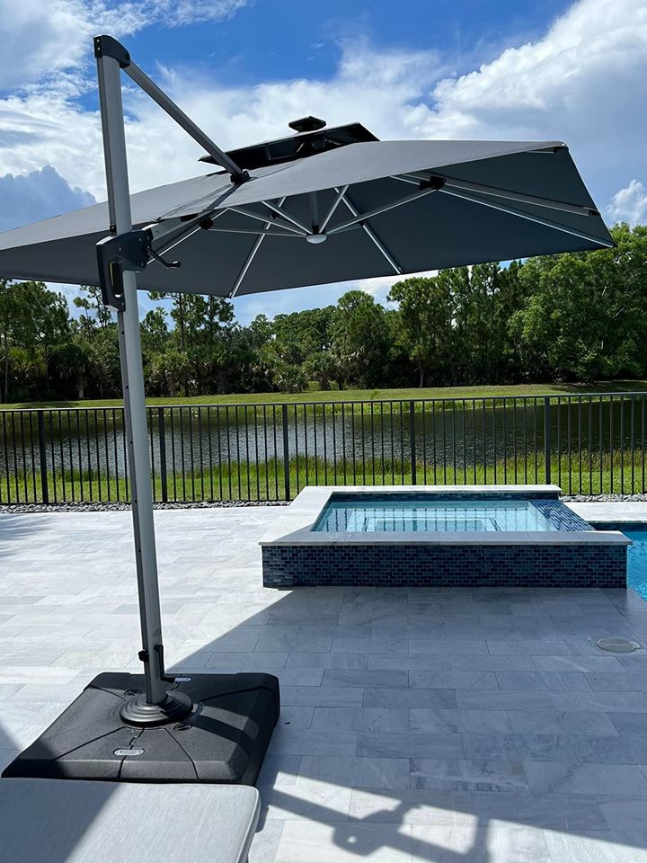 PURPLE LEAF 3.65 M Garden Cantilever Parasol, Large Round Overhanging Patio Umbrella with Crank Handle and Tilt for Balcony and Outdoor, Begie