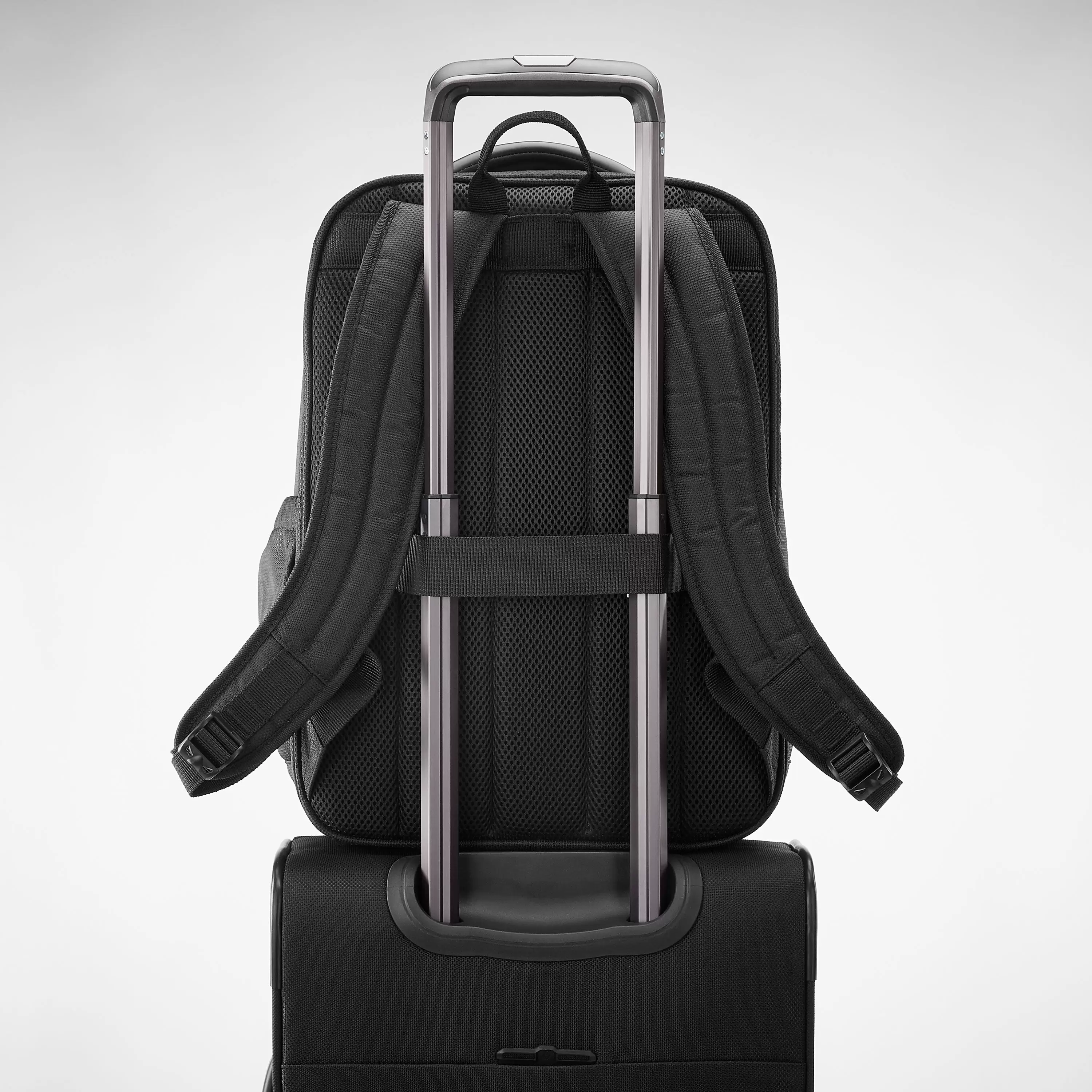 EXECUTIVE SET 2 PIECE SET (BACKPACK/CARRY-ON)