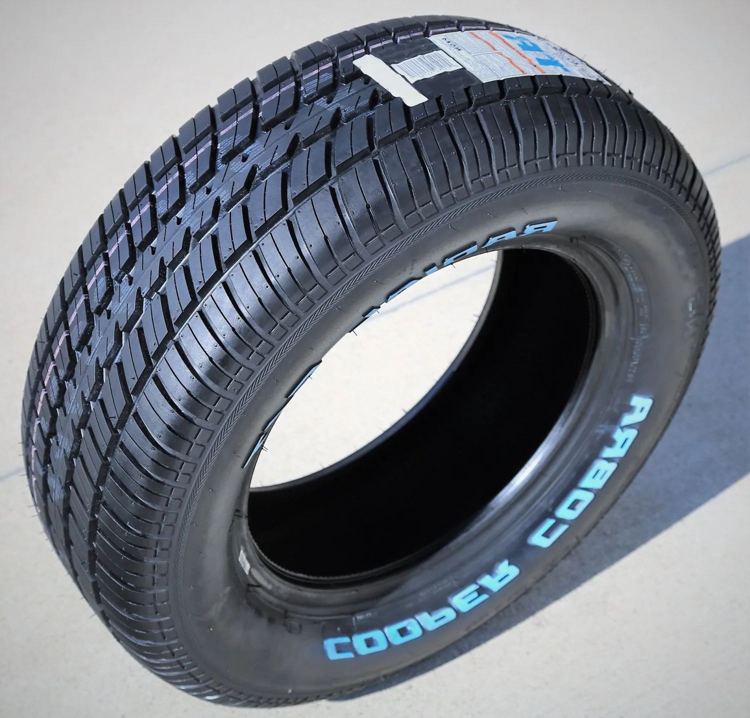 Cooper Cobra Radial G/T Reifen 225/70R15 100T (RWL) Ganzjahresreifen, Baujahr 2025