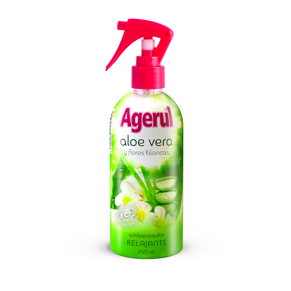 Entspannende Aloe Vera und weiße Blüten