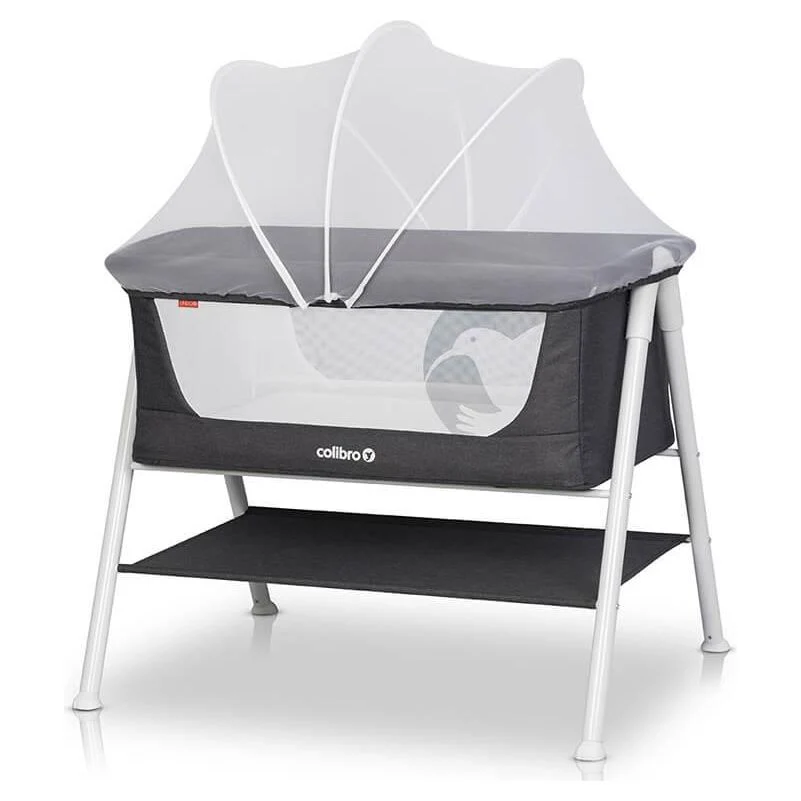 Niedliches Babybett 2025