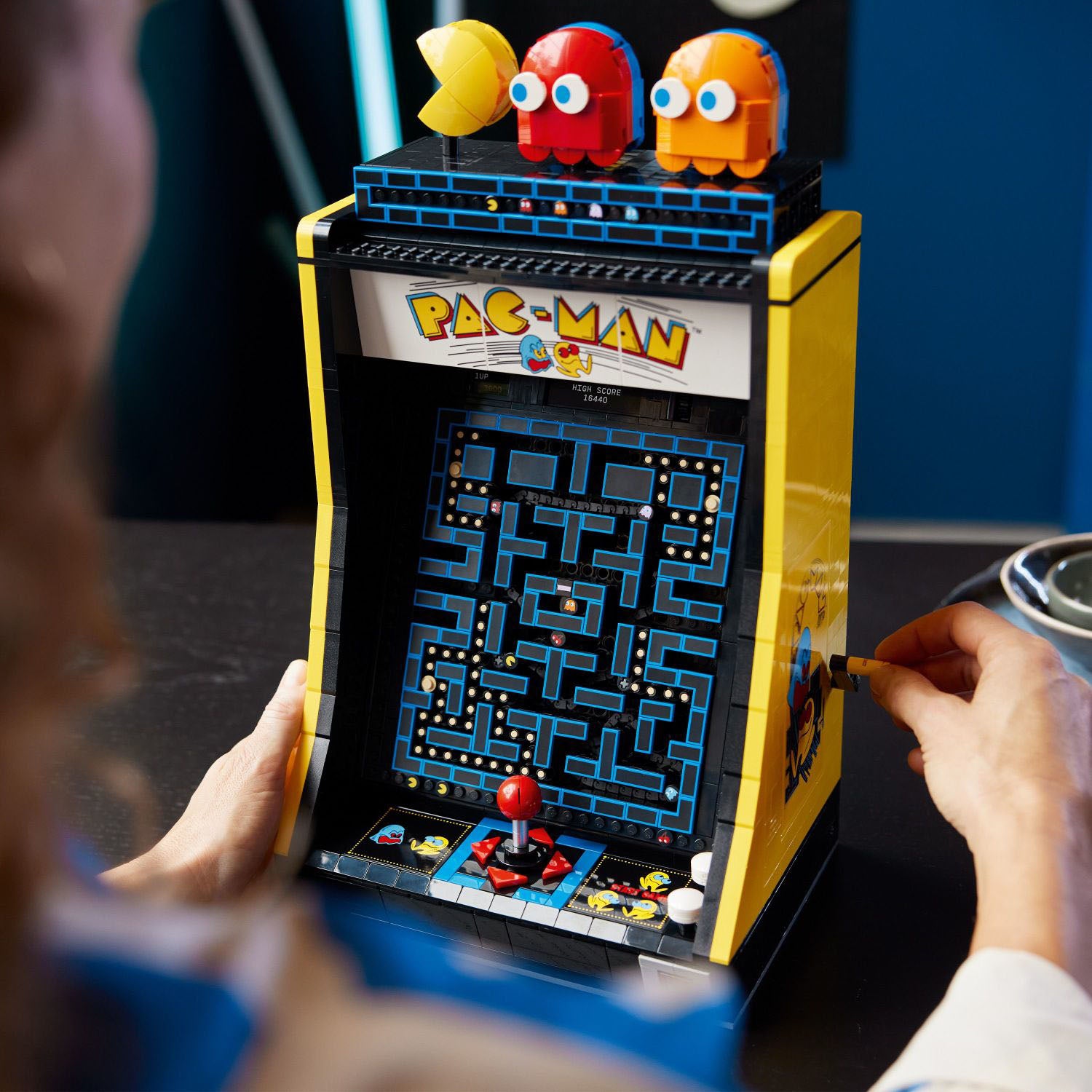 LEGO Icons Arcade PAC-MAN Retro 10323 auf der Website