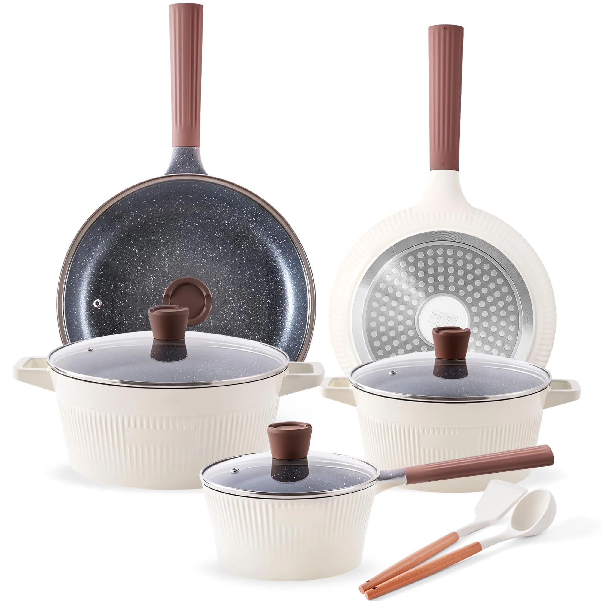 13-teiliges stapelbares Kochgeschirr-Set mit abnehmbaren Griffen. Camping-Küchenset