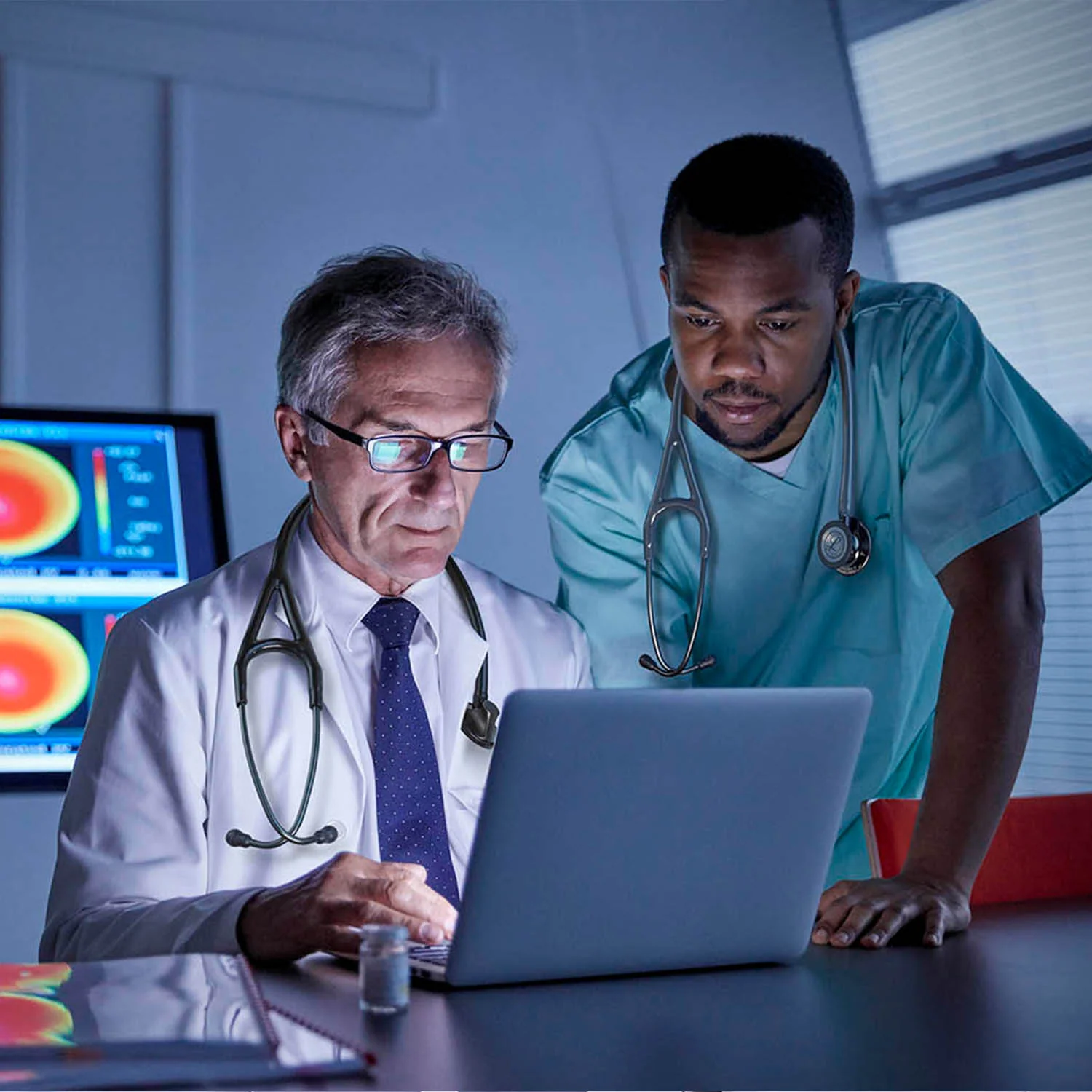 Littmann Master Cardiology Stethoskop 2025: Schwarz und Rauch 2176