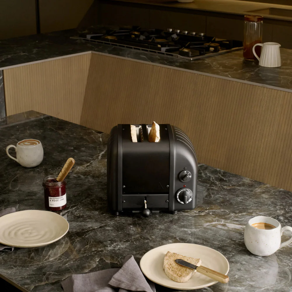 2025 Dualit Classic Stealth 2-Schlitz-Toaster