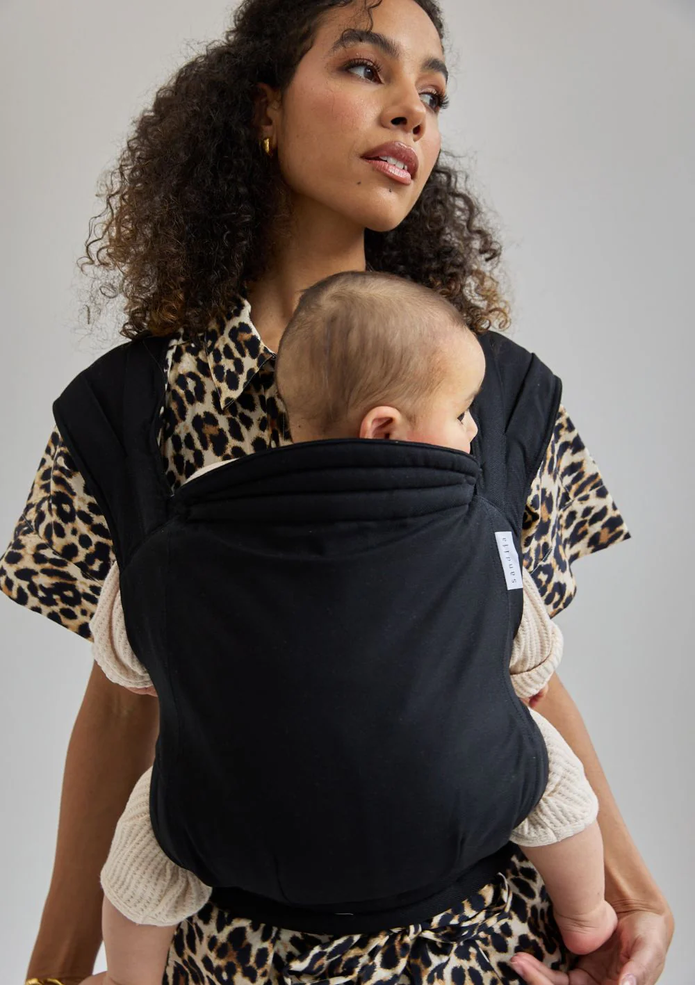 2025 „Zeitlose“ Babytrage Schwarz