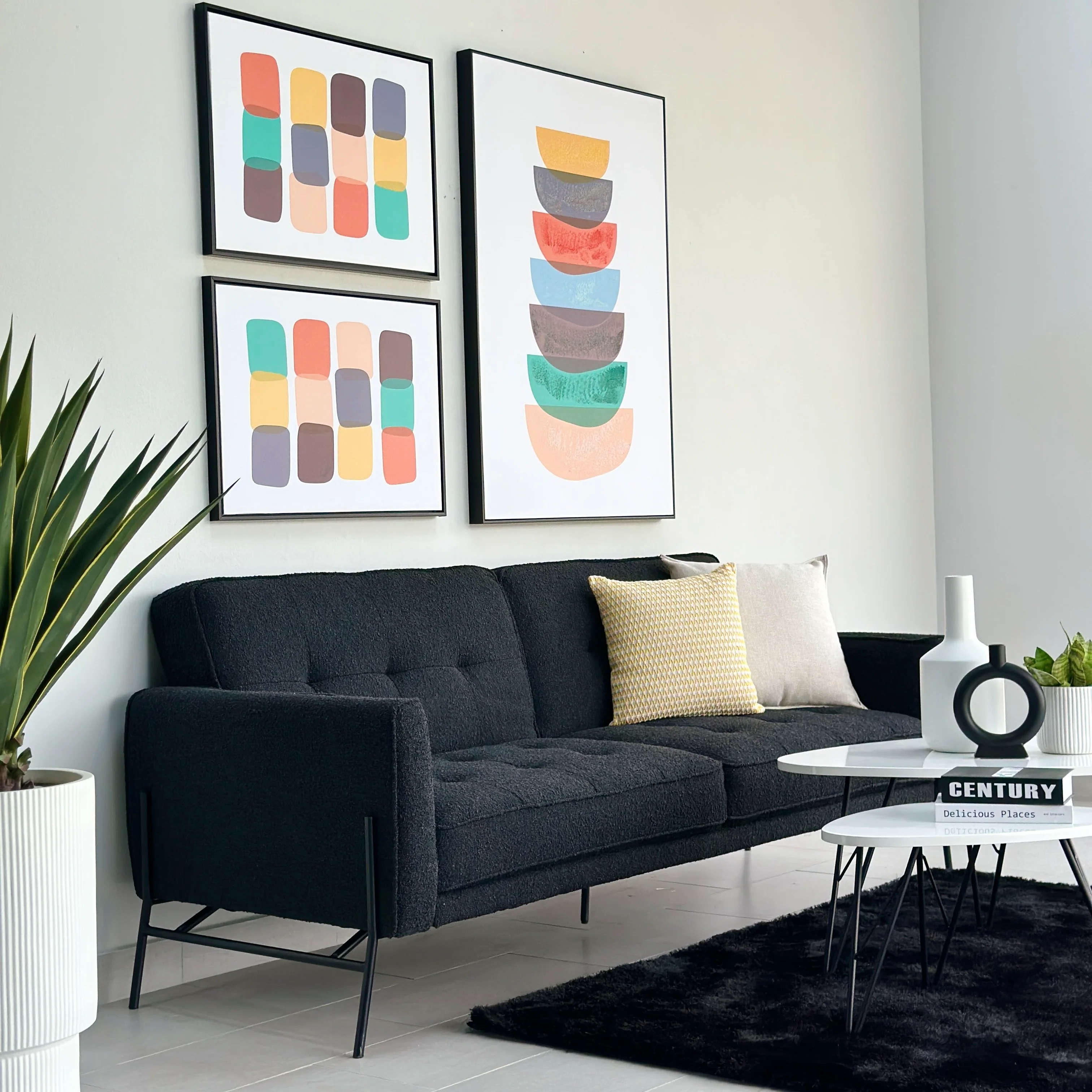 Schwarzes 3-Sitzer-Schlafsofa im Mid-Century-Stil